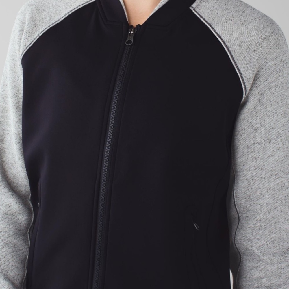 💕SALE💕Lululemon Var-City Bomber Track Jacket - Picture 4 of 15
